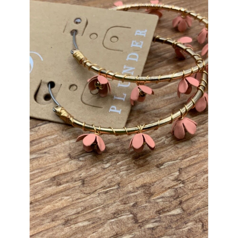 Plunder Gold Design Ivette Light Pink Flower Accents Gold Tone Hoop Earrings